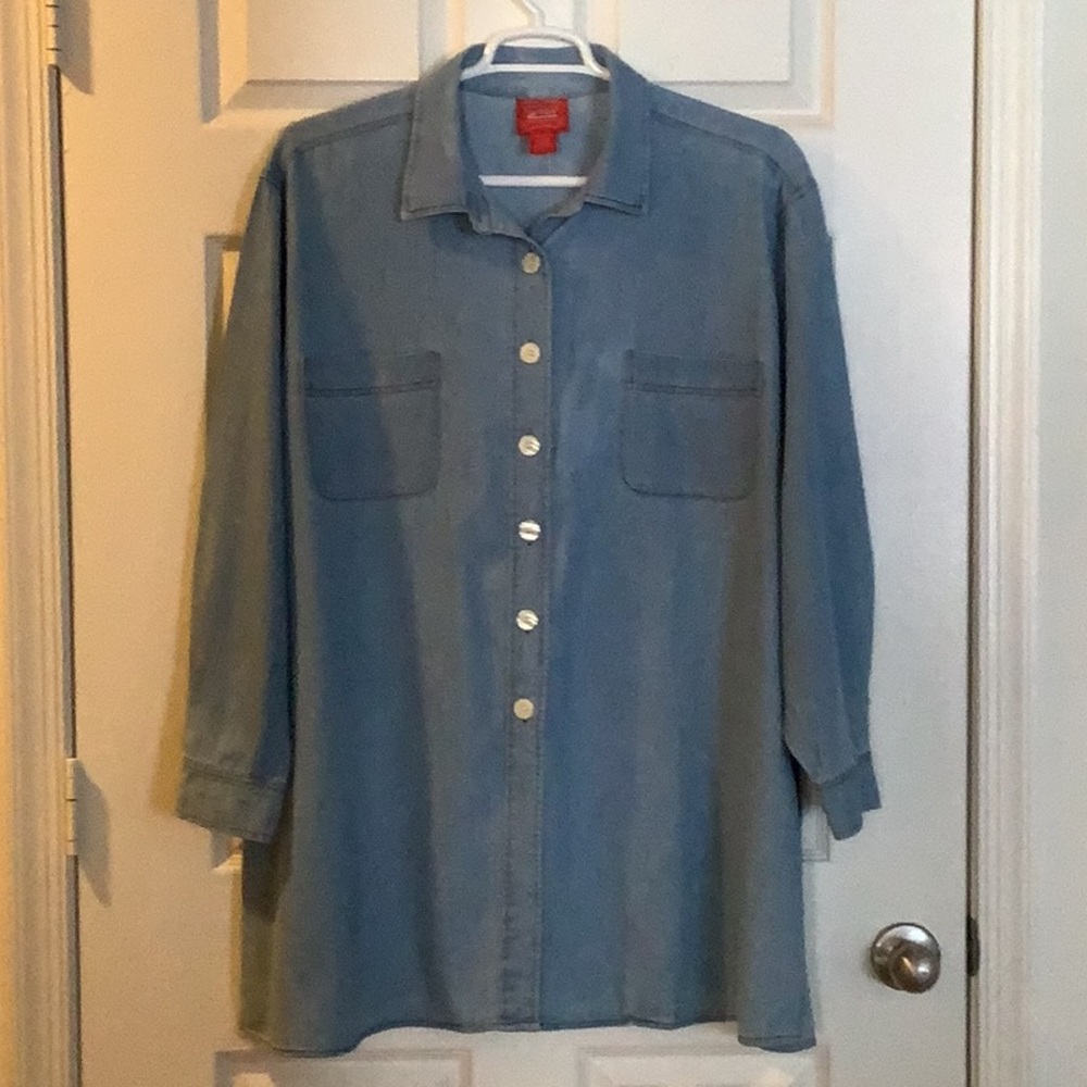 Venezia Women’s Plus Size Jean Shirt